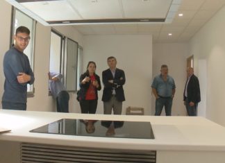 O delegado da Xunta destaca as obras de rehabilitación das antigas vivendas dos mestres