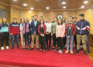 Cambados Emprendedor formará a 16 novos mozos Cambados Emprendedor formará a 16 novos mozos