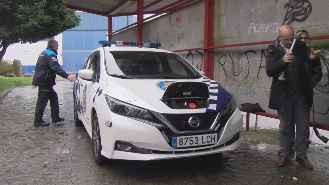 A policía local de Vilanova adquire un novo coche eléctrico