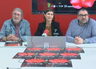 As mellores camelias exhibiranse na XII mostra de Rubiáns As mellores camelias exhibiranse na XII mostra de Rubiáns