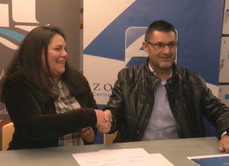 Compras a calquera hora e reparto a domicilio, os comerciantes de Vilagarcía crean Avanza Comercio Compras a calquera hora e reparto a domicilio, os comerciantes de Vilagarcía crean Avanza Comercio