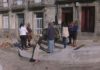 “Esta reforma parece o Escorial”, a veciñanza de Vilaxoán denuncia o abandono da rúa Vázquez Leis “Esta reforma parece o Escorial”, a veciñanza de Vilaxoán denuncia o abandono da rúa Vázquez Leis