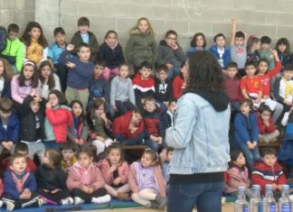 Vero Boquete, heroína sen capa da rapazada da Illa de Arousa Vero Boquete, heroína sen capa da rapazada da Illa de Arousa