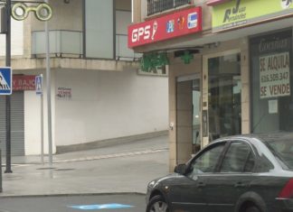 Unha convocatoria de orixe descoñecido chama ao apagamento dos negocios da Rúa Progreso de Sanxenxo Unha convocatoria de orixe descoñecido chama ao apagamento dos negocios da Rúa Progreso de Sanxenxo