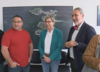 A Xunta investirá 800 mil euros na recollida do lixo mariño e na rexeneración dos bancos marisqueiros A Xunta investirá 800 mil euros en recoller lixo mariño e rexenerar os bancos marisqueiros