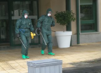 Familiares da residencia de Ribadumia alertan da falta de persoal para facer fronte ao coronavirus Familiares da residencia de Ribadumia alertan da falta de persoal para facer fronte ao coronavirus