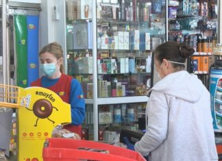 Manter a distancia e mercar con responsabilidade: os supermercados toman medidas fronte ao coronavirus "Manter a distancia e mercar con responsabilidade" os supermercados toman medidas fronte ao Coronavirus
