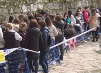 Cambados tolea con Nicky Jam: ringleiras dende as 7 da mañá para facerse cunha entrada