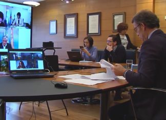 O coronavirus impide que os galegos voten o vindeiro 5 de abril O coronavirus impide que os galegos voten o vindeiro 5 de abril