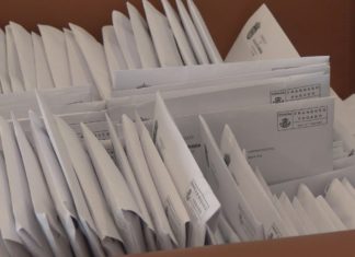 As máscaras para os veciños da Illa, a través do correo