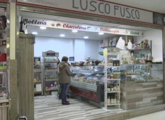 O Centro Comercial Deán da Pobra pon en marcha un supermercado virtual
