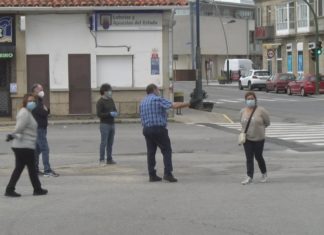 Os comerciantes e o concello de Cambados acordan reabrir o mercado ambulante o día 27 Os comerciantes e o concello de Cambados acordan reabrir o mercado ambulante o día 27
