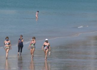 Arousa estrea a remollo a fase dúas da desescalada