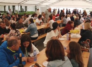A hostalería local substituirá á carpa gastronómica na Festa do Mexillón deste ano