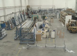 O sector da produción de fiestras recupera o traballo cunha caída de máis dun 30% O sector da produción de fiestras recupera o traballo cunha caída de máis dun 30%