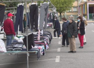 Máscaras obrigatorias no regreso do mercado ambulante de Vilanova Máscaras obrigatorias no regreso do mercado ambulante de Vilanova