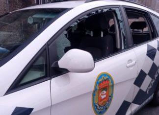 Unha ducia de persoas identificadas pola agresión a dous axentes no Vao