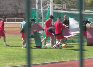 O Arosa supera os test da Covid 19 e prepara a fase de ascenso que se disputará en Balaídos O Arosa supera os test da Covid 19 e prepara a fase de ascenso que se disputará en Balaídos