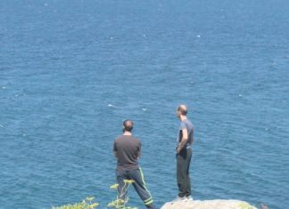 Porto do Son non deixa de buscar a Javier e Miguel