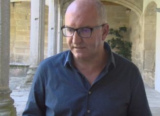 Dedicación exclusiva para Santiago Freire pola renuncia de Mariola López Cierto