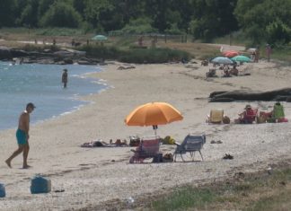 As praias do Salnés rozan a súa nova capacidade na primeira fin de semana de Xullo As praias do Salnés rozan a súa nova capacidade na primeira fin de semana de Xullo