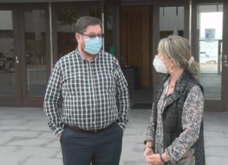 Boa sintonía no primeiro encontro entre o alcalde da Illa e a nova delegada da Xunta en Pontevedra