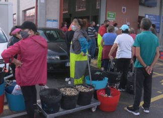 Arranca a campaña marisqueira en Noia con menos capturas das agardadas