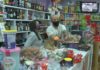 Os 24 horas piden recuperar o seu horario pola venda de produtos de primeira necesidade