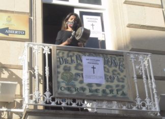 Cazolada á desesperada da hostalería para reclamar axudas que eviten o desastre no sector