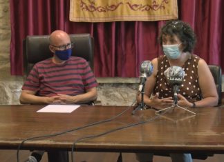 Rianxo en Común pide a dimisión da edil de Comercio, Mari Carme Figueira