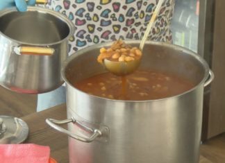 Para recoller ou a domicilio: os callos do San Amaro de Vilanova reinvéntanse fronte a covid