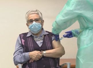 Galicia arranca a vacinación da segunda dose contra a covid