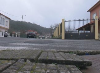 Noia licita a mellora da seguridade na travesía do Obre
