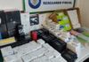 A Garda Civil fíxose con cincocentos dispositivos electrónicos falsos nun comercio de Noia