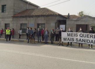Meis bótase á rúa polo colapso do centro de saúde do Mosteiro Meis vótase á rúa polo colapso do centro de saúde do Mosteiro