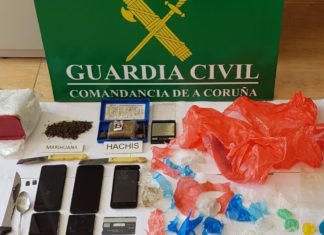 A Garda Civil desmantela un punto de venda de droga na Pobra