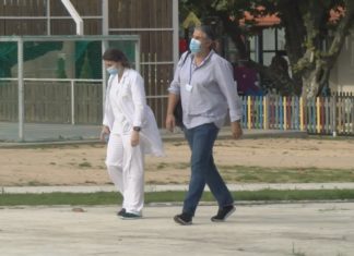 O sergas ascende ao nivel medio alto de restricións a Vilagarcía e Cambados e realizará cribados en diferentes concellos do Salnés O sergas ascende ao nivel medio alto de restricións a Vilagarcía e Cambados e realizará cribados en diferentes concellos do Salnés