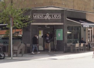 División na hostalería pola nova normativa que só permite abrir ata as 23 horas aos restaurantes División na hostalería pola nova normativa que só permite abrir ata as 23 horas aos restaurantes