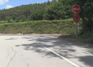 A Garda Civil investiga as causas do accidente que deixou tres mozos falecidos no concello de Caldas A Garda Civil investiga as causas do accidente que deixou tres mozos falecidos no concello de Caldas