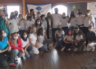 A VI travesia Navega el Camino chega a Vilagarcía capitaneada pola olímpica Ángela Pumariega e coa participación de 52 mulleres A VI travesia Navega el Camino chega a Vilagarcía capitaneada pola olímpica Ángela Pumariega e coa participación de 52 mulleres
