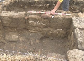 Éxito nas excavacións arqueolóxicas de San Sadurniño co descubrimento de tres estructuras Éxito nas excavacións arqueolóxicas de San Sadurniño co descubrimento de tres estructuras