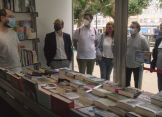 Boas expectativas no arranque da Feira do Libro de Rianxo
