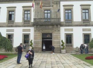 Vilagarcía, Cambados, Vilanova e A Illa piden ao Sergas que rebaixe as restricións da hostalería Vilagarcía, Cambados, Vilanova e A Illa piden ao Sergas que rebaixe as restricións da hostalería