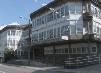 A Marea de Noia denuncia fortes recortes do persoal no Centro de Saúde