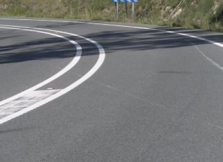 Falece un Garda Civil tras saírse da calzada coa súa moto na EP – 8001 en Catoira Falece un Garda Civil tras saírse da calzada coa súa moto na EP - 8001 en Catoira