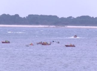 Rañeir@s defende a súa xestión e pide unión as confrarías para mellorar os bancos marisqueiros Rañeir@s defende a súa xestión e pide unión as confrarías para mellorar os bancos marisqueiros