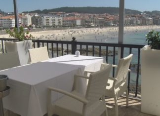 Sanxenxo acada en agosto unha das cifras máis altas de turismo cunha ocupación hoteleira do 87% Sanxenxo acada en agosto unha das cifras máis altas de turismo cunha ocupación hoteleira do 87%