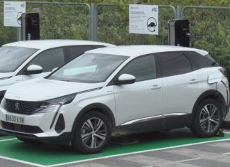 Martín Códax renova o seu parque móbil con vehículos eléctricos e híbridos Martín Códax renova o seu parque móbil con vehículos eléctricos e híbridos
