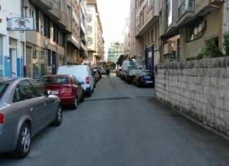 A Policía Local investiga danos a vehículos na rúa Mendiño