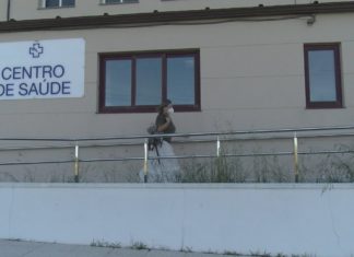 Veciños de Xuño demandan a cobertura da praza médico para o centro de saúde